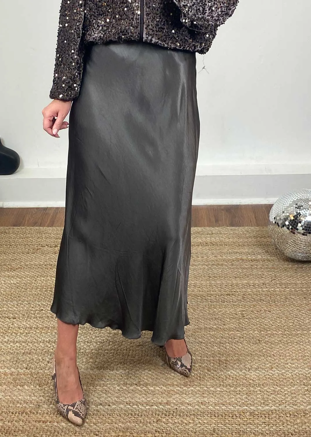 Sansi Silky Slip Skirt in Taupe